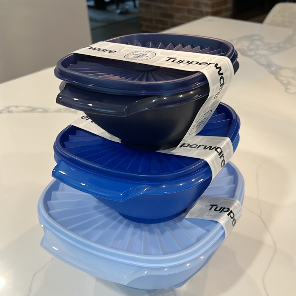 💙 Tupperware Set 3pc. - Picture 10 of 12